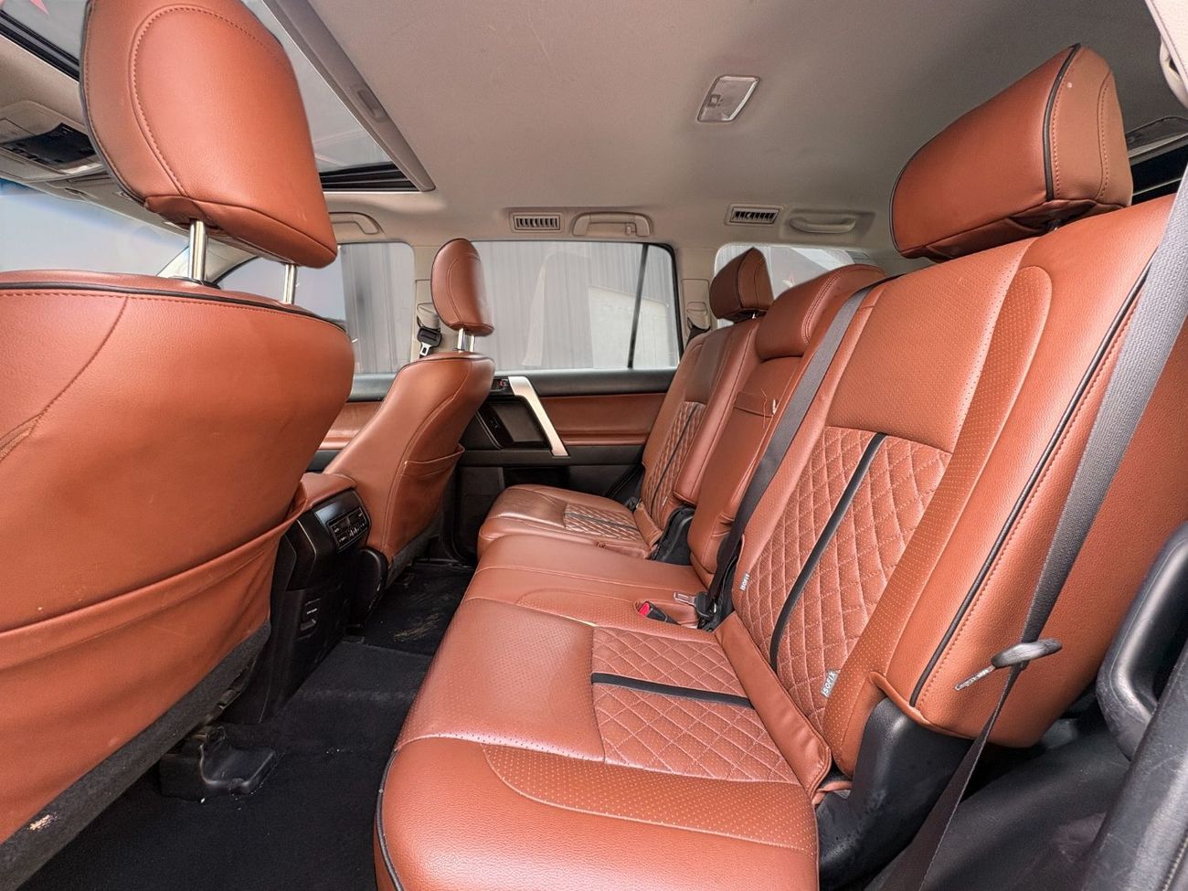 Toyota Prado VXR 2.7L 4WD VXR 2.7L A/T | 2019 | GCC SPECS | ORIGINAL PAINT | AED 2,150 per month