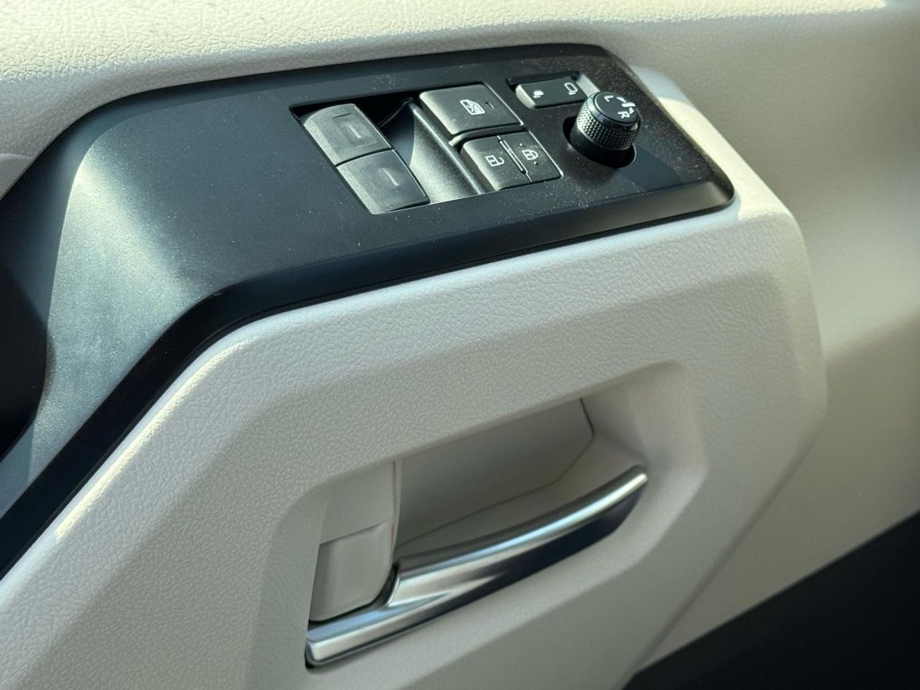 تويوتا هاياس Commuter 3.5L M/T