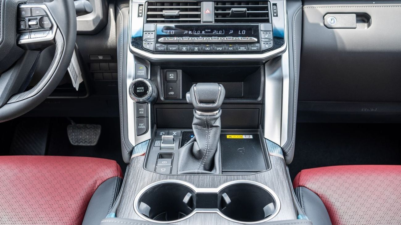 تويوتا لاند كروزر 2025 Toyota Land Cruiser VXR 3.5L Twin Turbo AT Petrol (Gray)