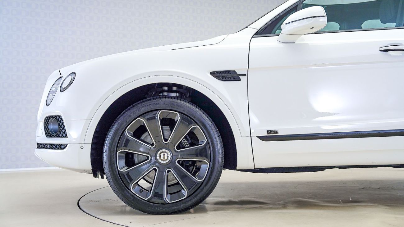 بنتلي بينتايجا Bentayga 4.0T | AED 6,956 PM | Up to 3 Years Unlimited Warranty | GCC