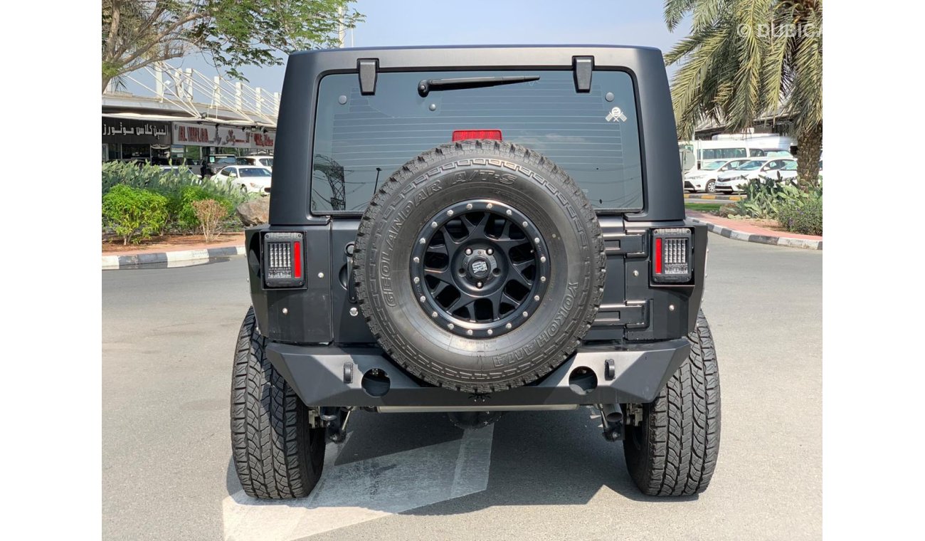 Jeep Wrangler SPORT GCC SPECS WITH BODY KIT