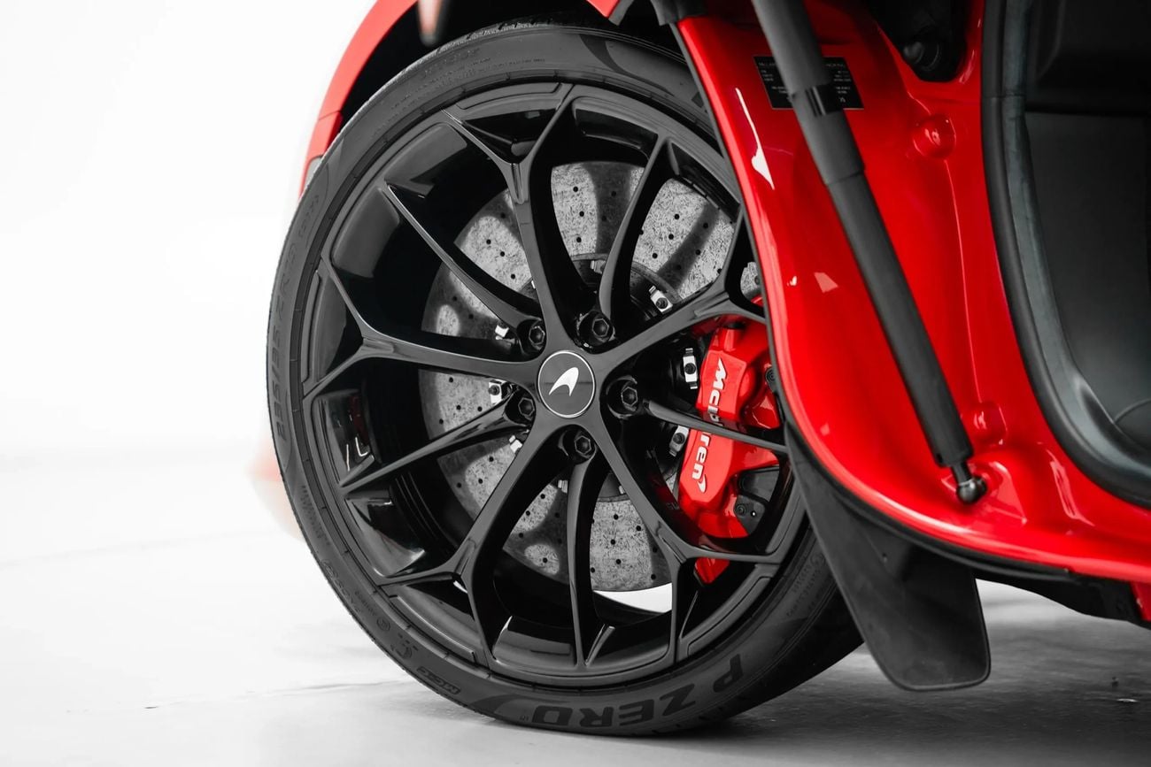 McLaren Artura STD