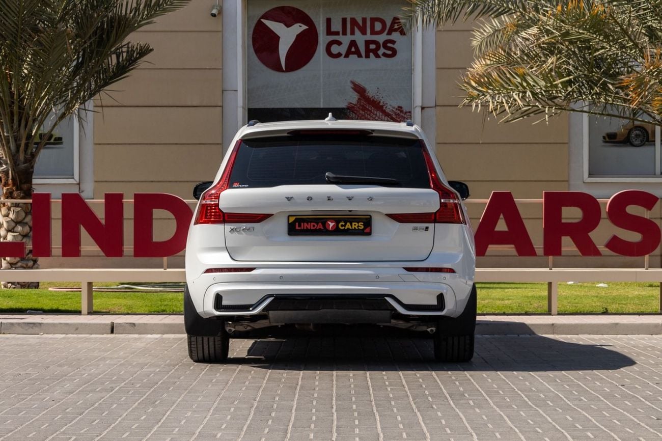 Volvo XC60 2.0T B5 MHEV R Design (AWD) 2023 Volvo XC60 B5 Ultimate Dark Highest Trim GCC | Agency Warranty for