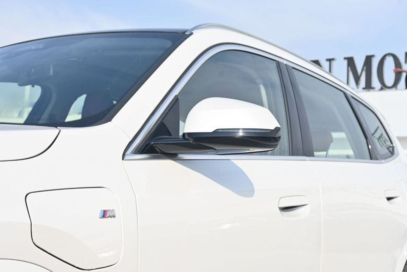 بي أم دبليو iX1 XDRIVE30 LUXURY M SPORT PACKAGE BMW iX1 xDrive 30L M Sport Kit Model 2024, Color White