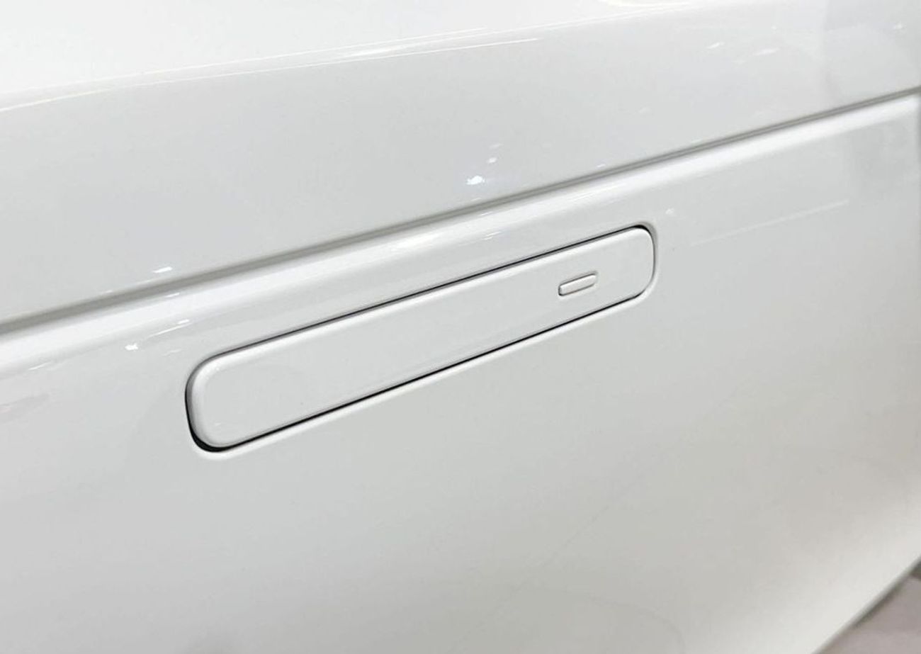 لاند روفر رينج روفر فيلار P250 R-Dynamic 2.0L