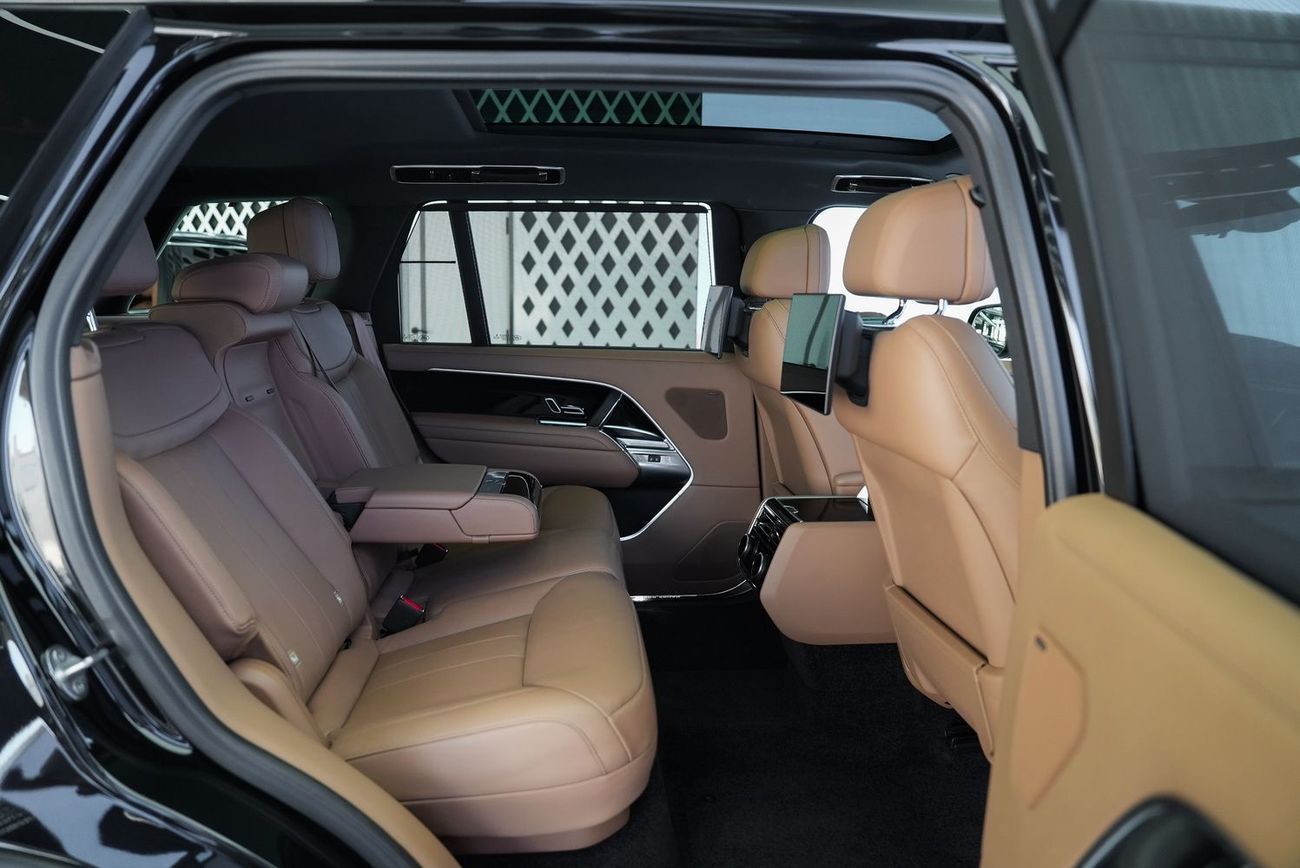 Land Rover Range Rover LWB HSE P530 4.4L