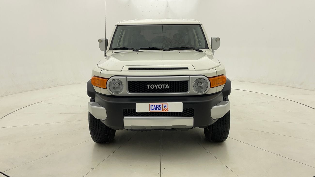 Toyota FJ Cruiser GXR 4 | Zero Down Payment | Home Test Drive