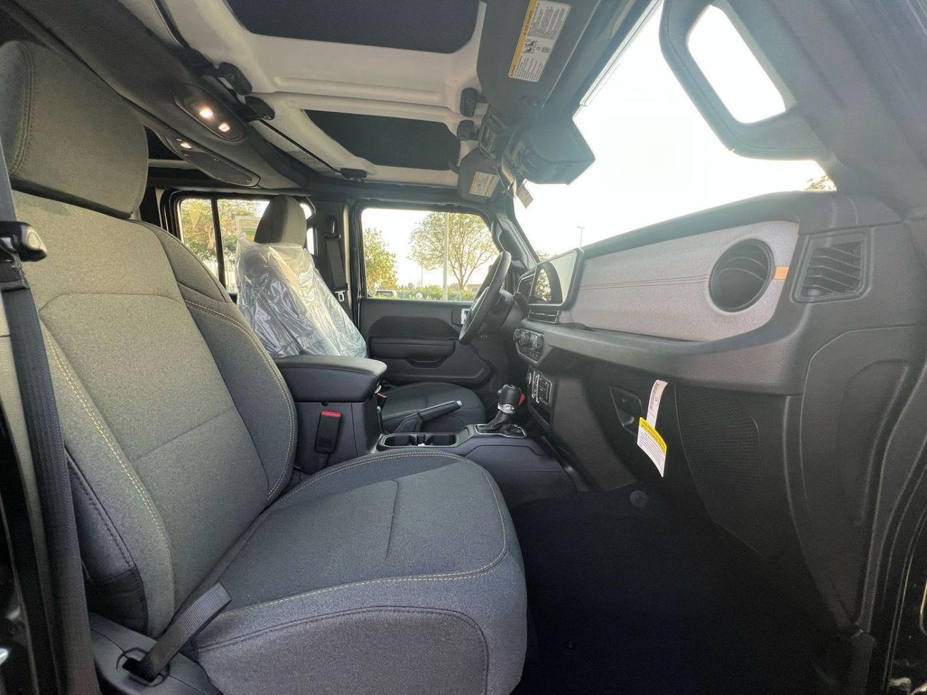 جيب رانجلر Unlimited Sport S 2.0L A/T