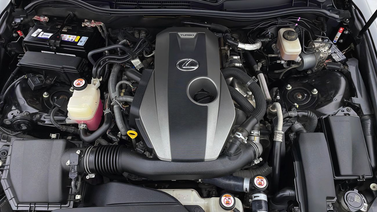 Lexus IS 200 IS 200t F 2000