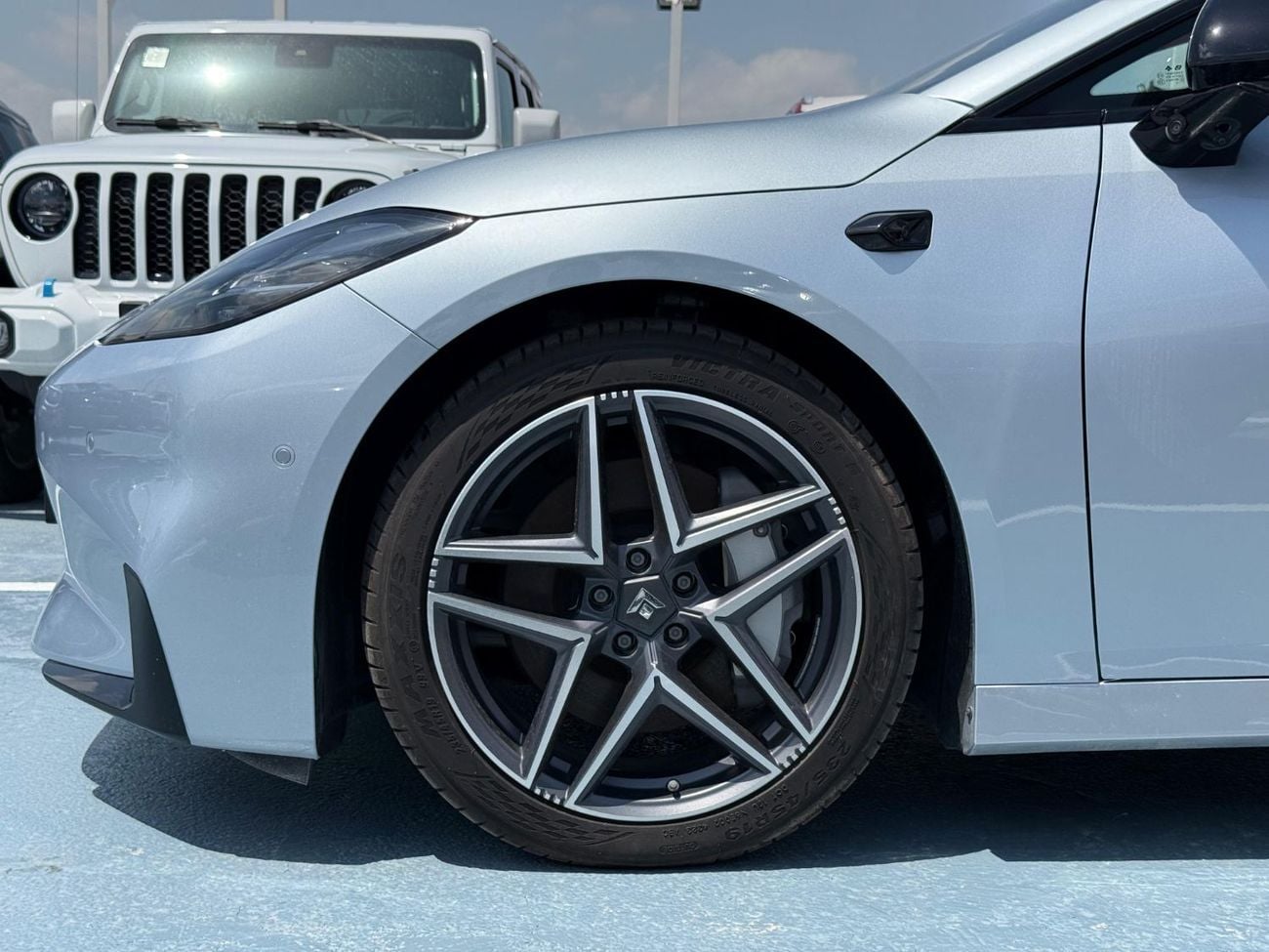 جي إي سي أيون هايبر SSR Aion Hyper GT EV 71.6 kWh battery 2024 Export Price @ 113,000 AED