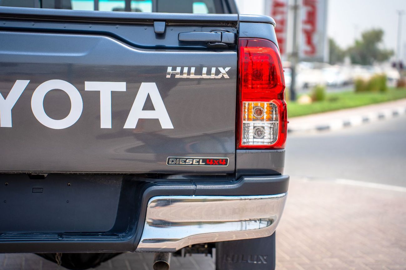 تويوتا هيلوكس Toyota Hilux 2025 2.4L Diesel 4WD Double Cab Manual