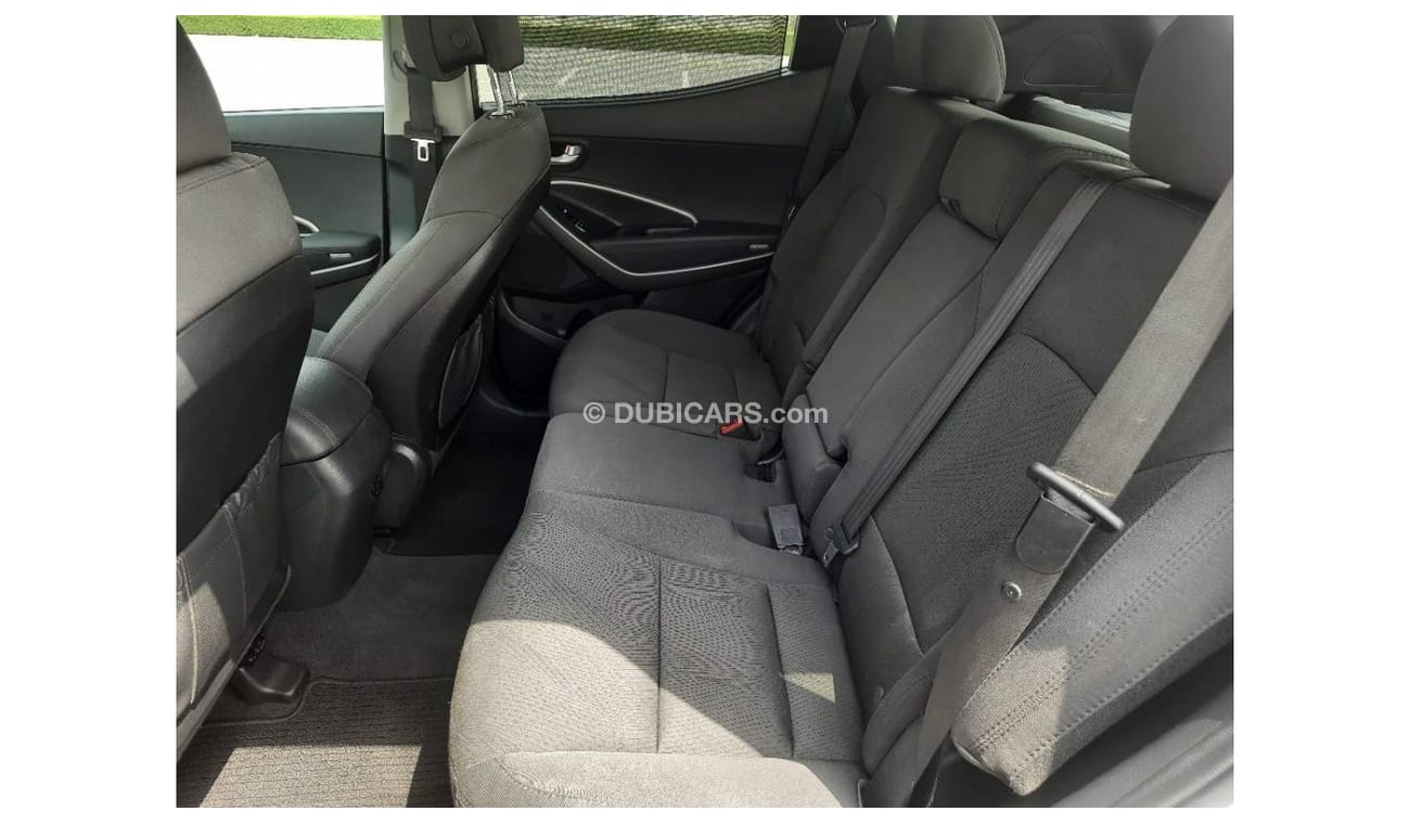 هيونداي سانتا في سبورت سبورت هيونداي سنتافي موديل 2016 بحالة ممتازة