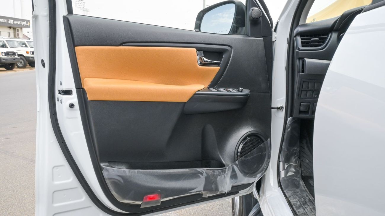 تويوتا فورتونر SR5 2.7L Toyota Fortuner 2.7L 4WD 2024 | For Export