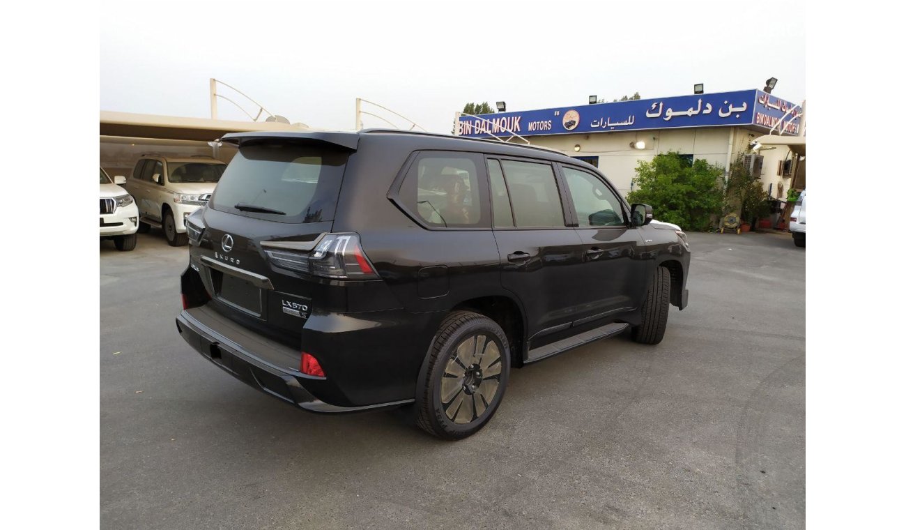 لكزس LX 570 Kuro Black Diamond Edition