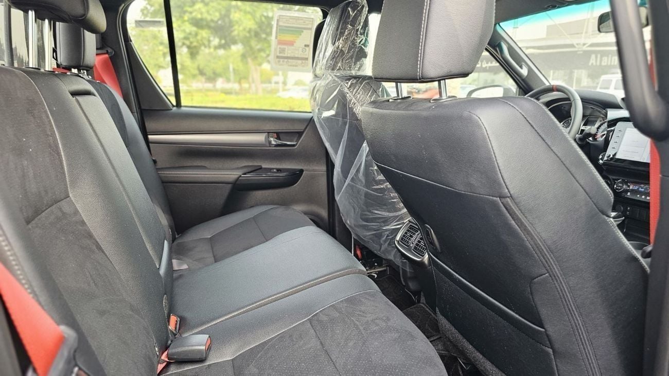 Toyota Hilux HILUX 4.0 GR-SSPORT  BLACK-BLACK 2026 MODEL