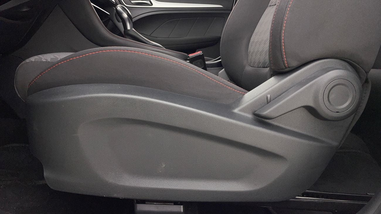 MG ZS STD 1.5 | Zero Down Payment | Free Home Test Drive