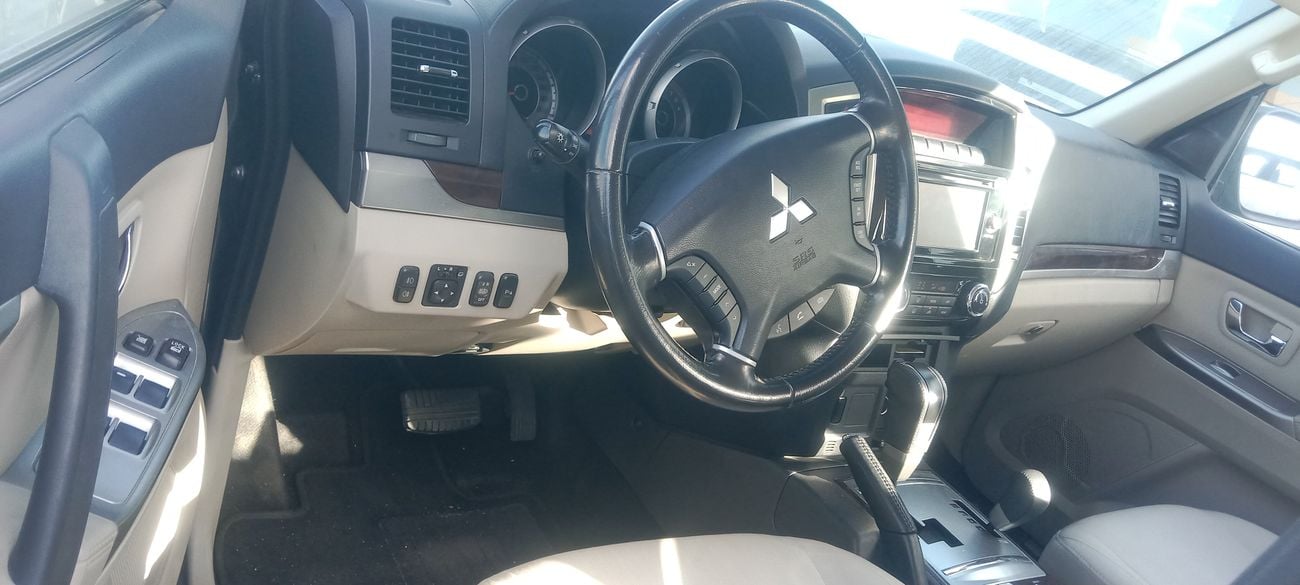 Mitsubishi Pajero GLS MID 3 | Zero Down Payment | Home Test Drive