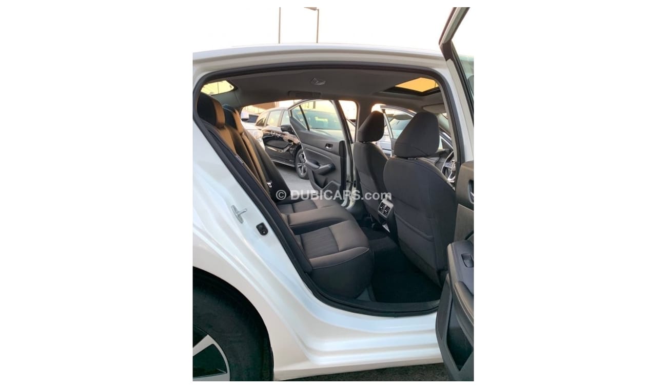 نيسان ألتيما SV