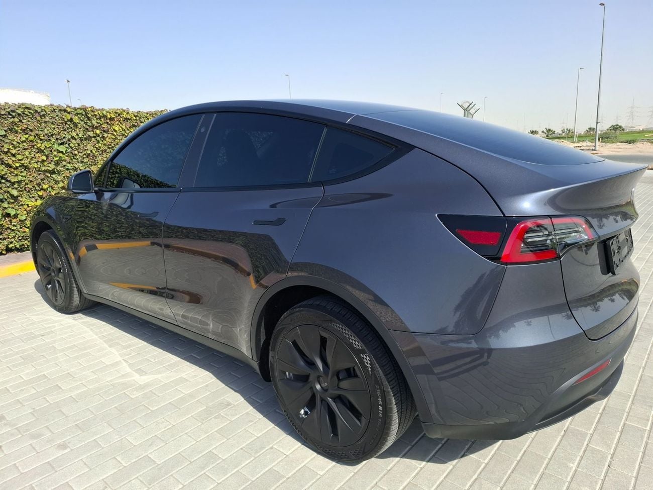 تسلا موديل Y Performance (AWD)