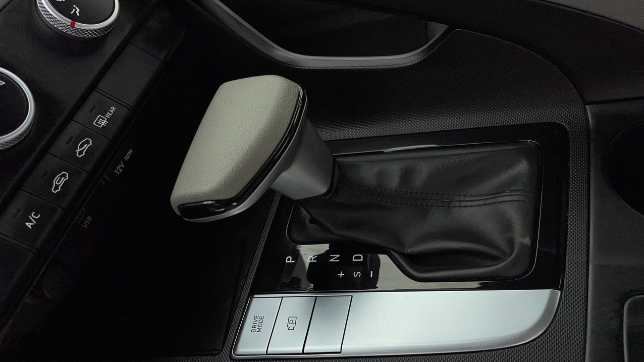 Hyundai Elantra SMART 1.6 | Zero Down Payment | Home Test Drive