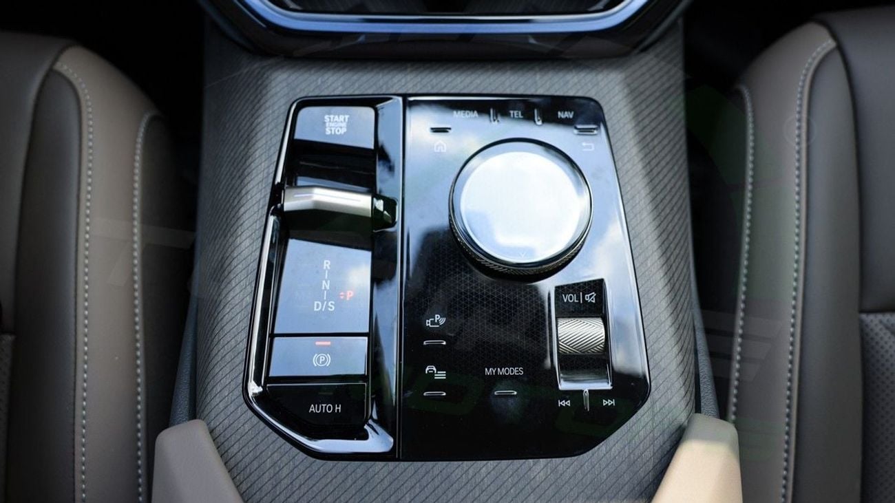 BMW X3 ( Only For Export ) 2025 BMW X3 xDrive 25L 2.0T AWD BRAND NEW