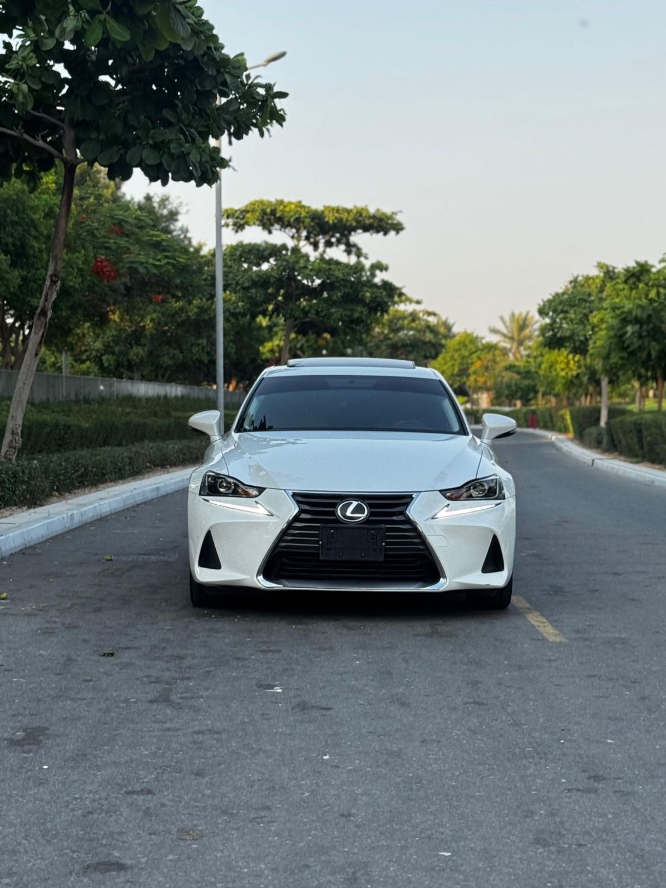 لكزس IS 300 Elegant 2.0L