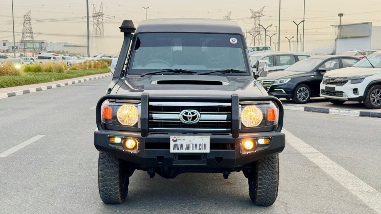 Toyota Land Cruiser HARDTOP | MANUAL TRANSMISSION | 7 SEATER | 4.5L DIESEL ENGINE | RHD