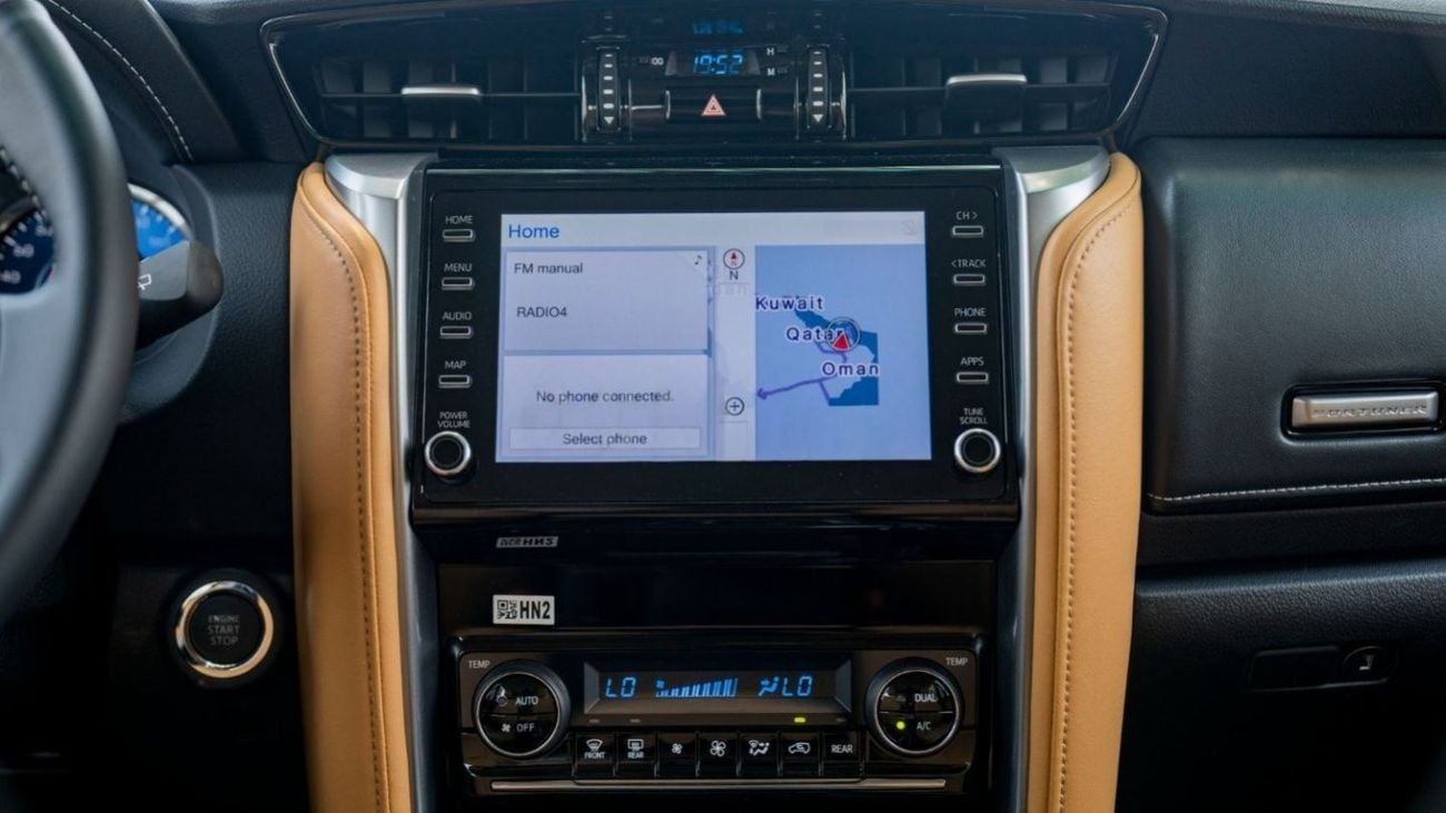 Toyota Fortuner Toyota Fortuner 4.0 2023 black Full Option