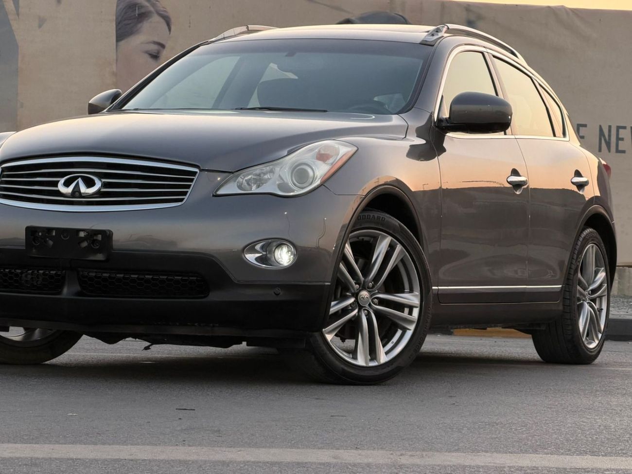 Infiniti EX35 full option, 5 cameras