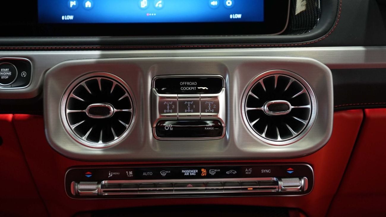 مرسيدس بنز G 63 AMG 2025 | GARGASH | FULL CARBON | CHINA BLUE | G-CLASS G63 AMG V8 | LOW MILEAGE | PERFECT CONDITION