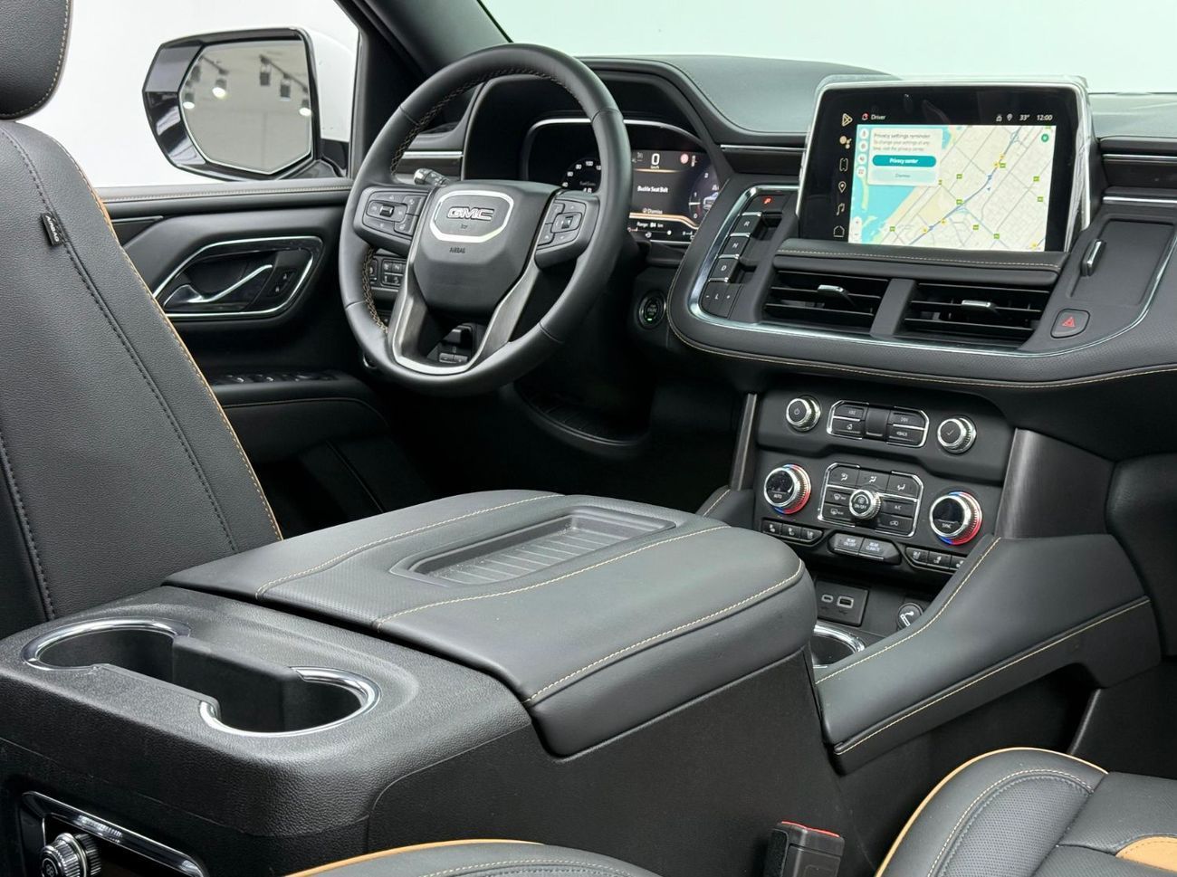 GMC Yukon  2023 GMC Yukon AT4, 2027 GMC Warranty, Full GMC Service History, Very Low Km, 7 Seater, GCC