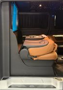 Mercedes-Benz V 300 *Brand New* 2025 Mercedes Benz V300, 2 Years Mercedes Warranty, Delivery Km, GCC