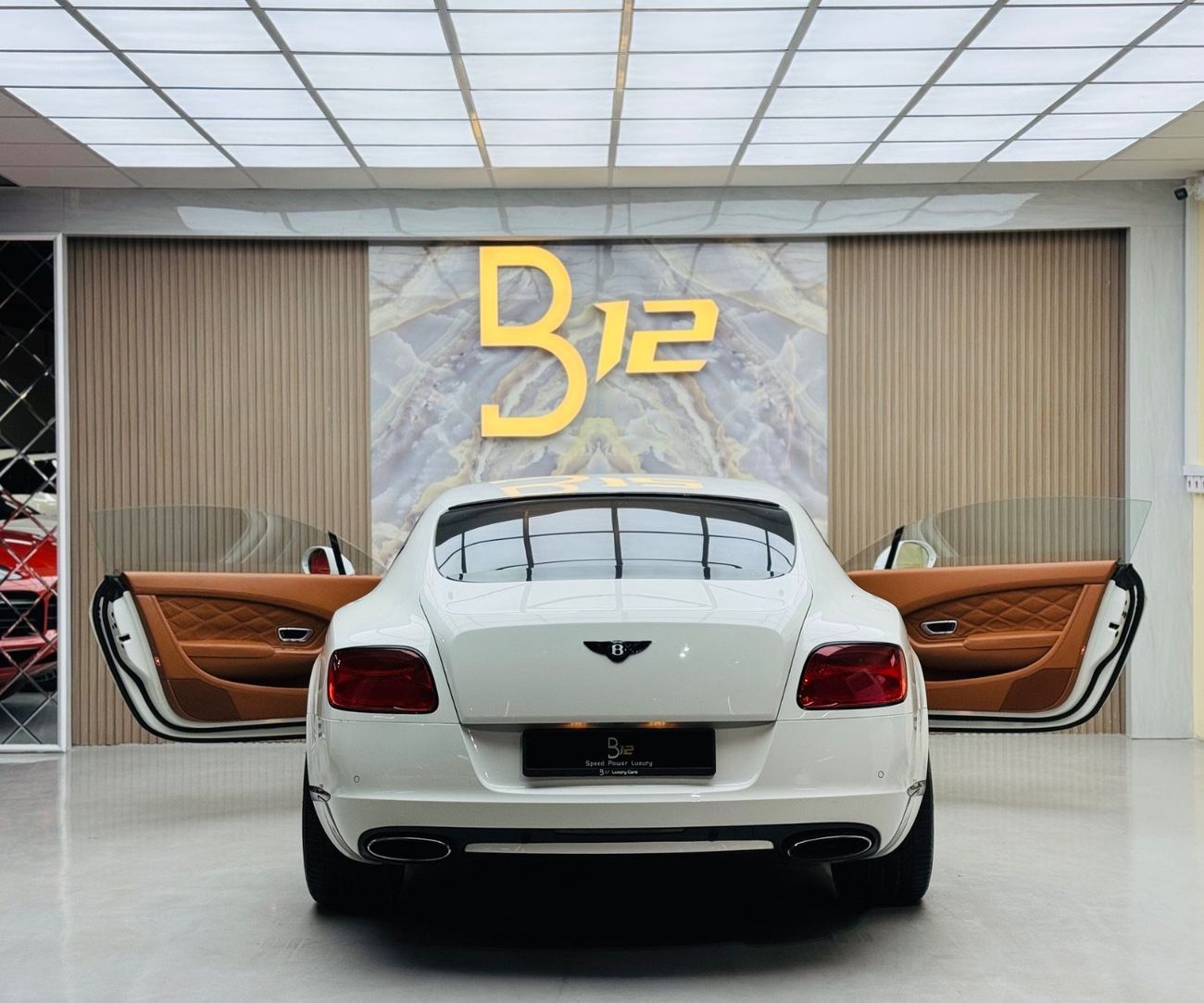 بنتلي كونتيننتال جي تي