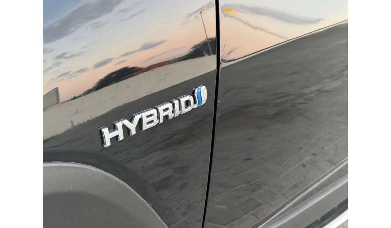 تويوتا راف ٤ 2020 HYBRID KEYLESS FULL OPTION 4WD CANADA SPEC