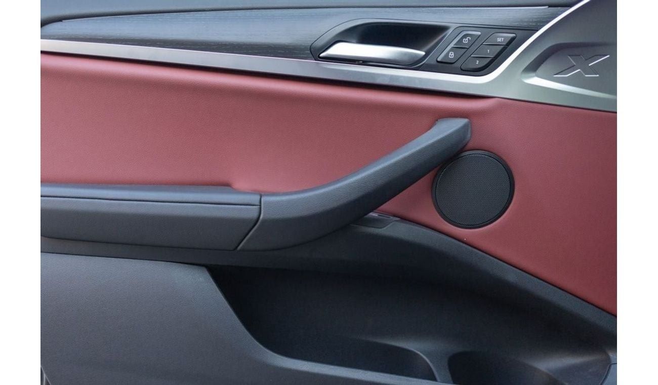 BMW X4 xDrive 30i M Sport 2.0L BMW X4 xDrive30i M-Sport 2023 GCC under Agency Warranty and Service Contract