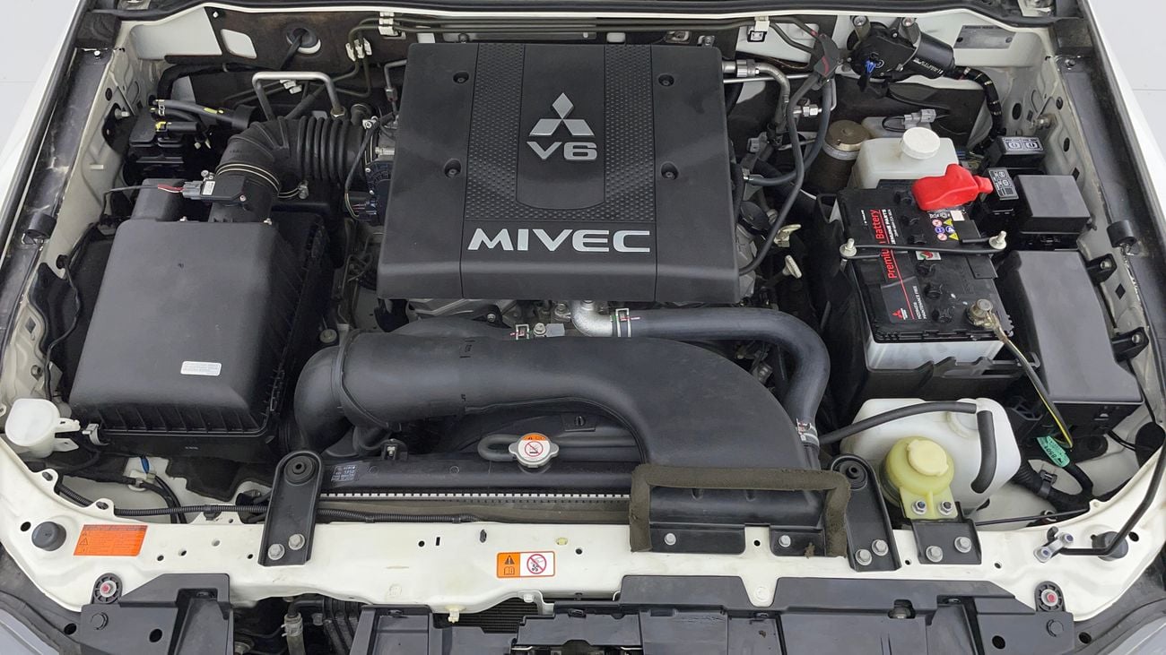 Mitsubishi Pajero SIGNATURE EDITION 3.8 | Zero Down Payment | Free Home Test Drive