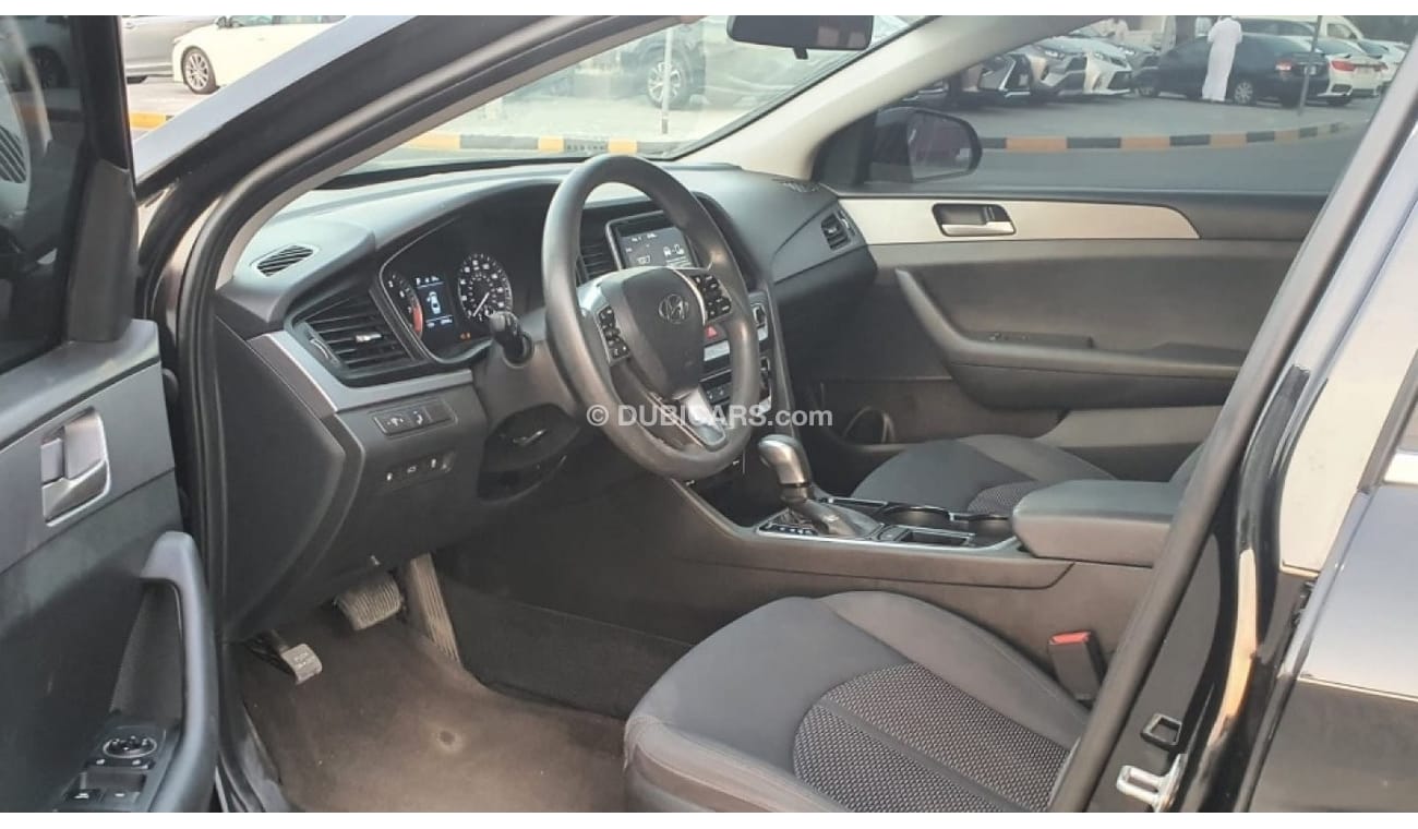 Hyundai Sonata 2.4L V4