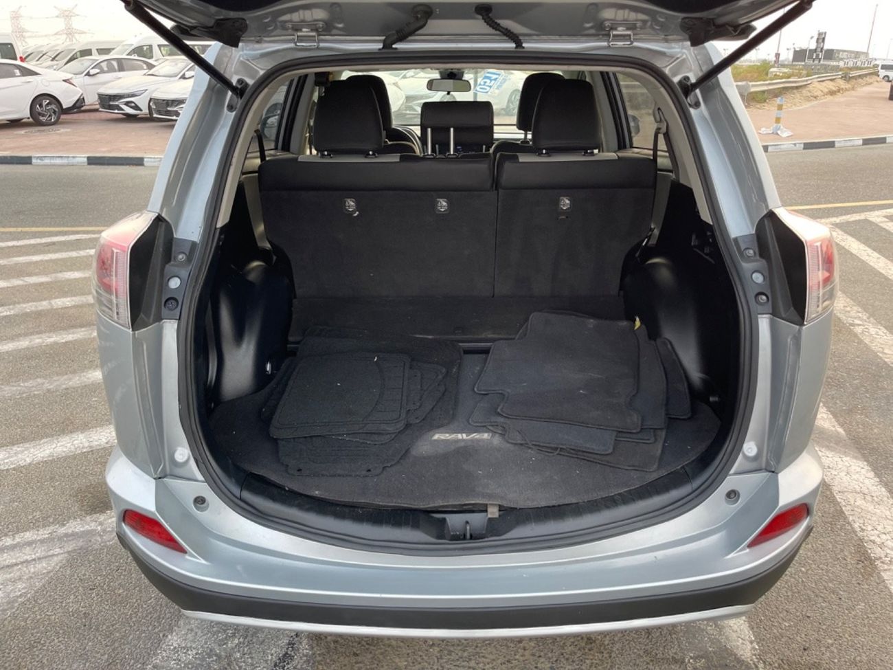 Toyota RAV4 VXR 2017 TOYOTA RAV4 XLE HYBRID IMPORTED FROM USA