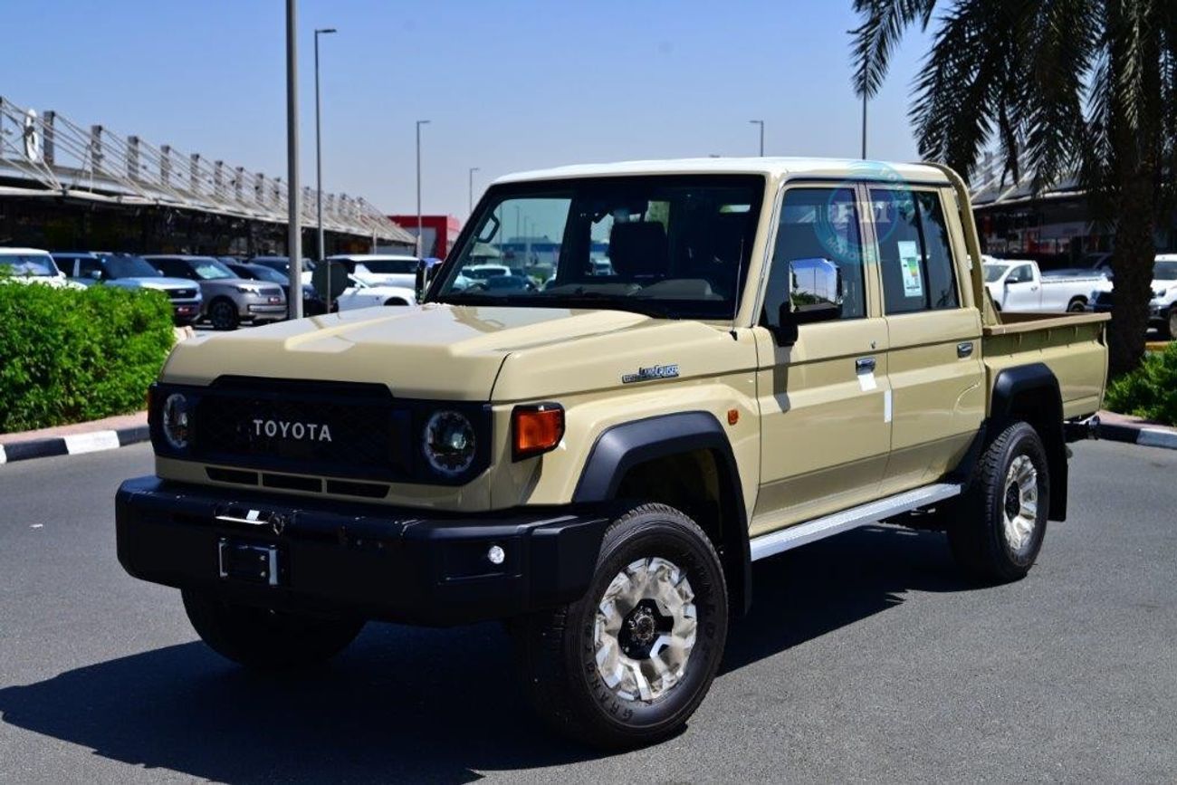 Toyota Land Cruiser Pick Up Double Cab SDLX 2.8L Diesel 4WD 5 Seater Automatic