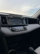 Toyota RAV4 2015 Toyota Rav4 2.5 L V4 Rear Camera - Sunroof - Leather Seat //