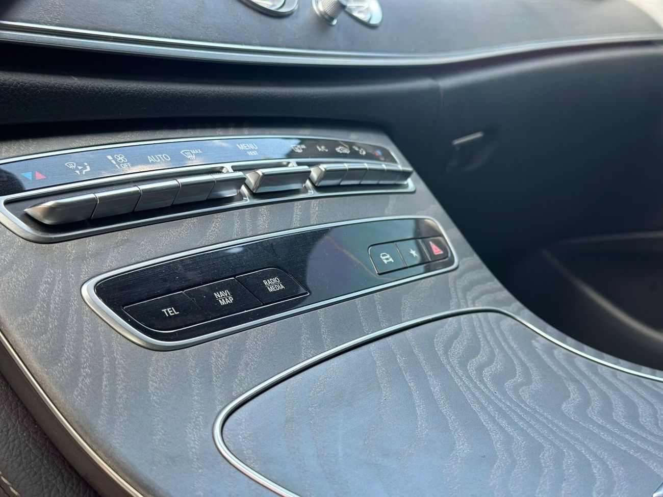 Mercedes-Benz E 350 MERCEDS E 350 2023 4MATIC AMG