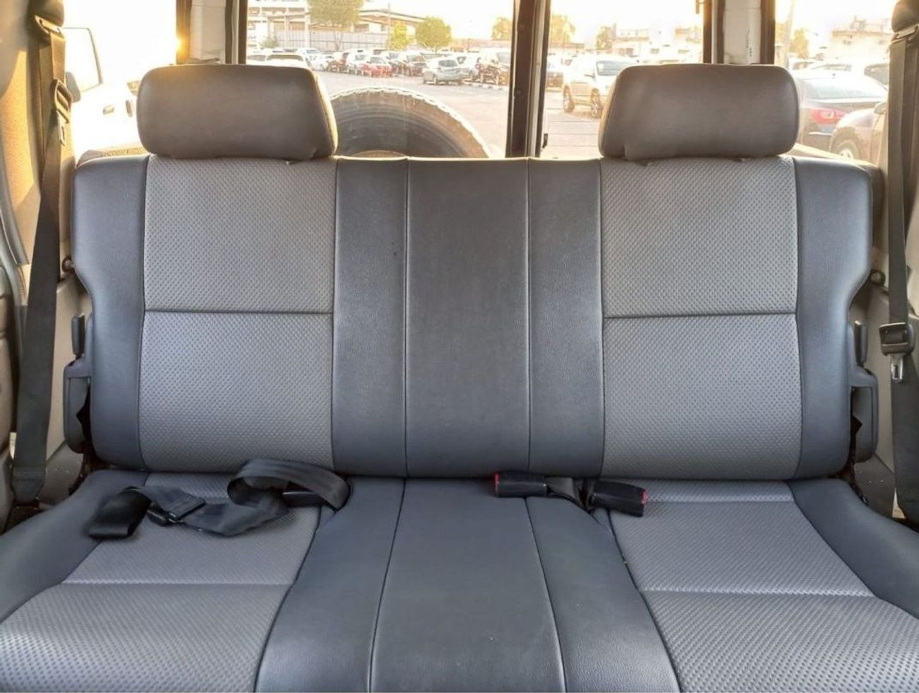 Toyota Land Cruiser 70 TOYOTA LAND CRUISER HARD TOP LEFT HAND DRIVE (PM 839)