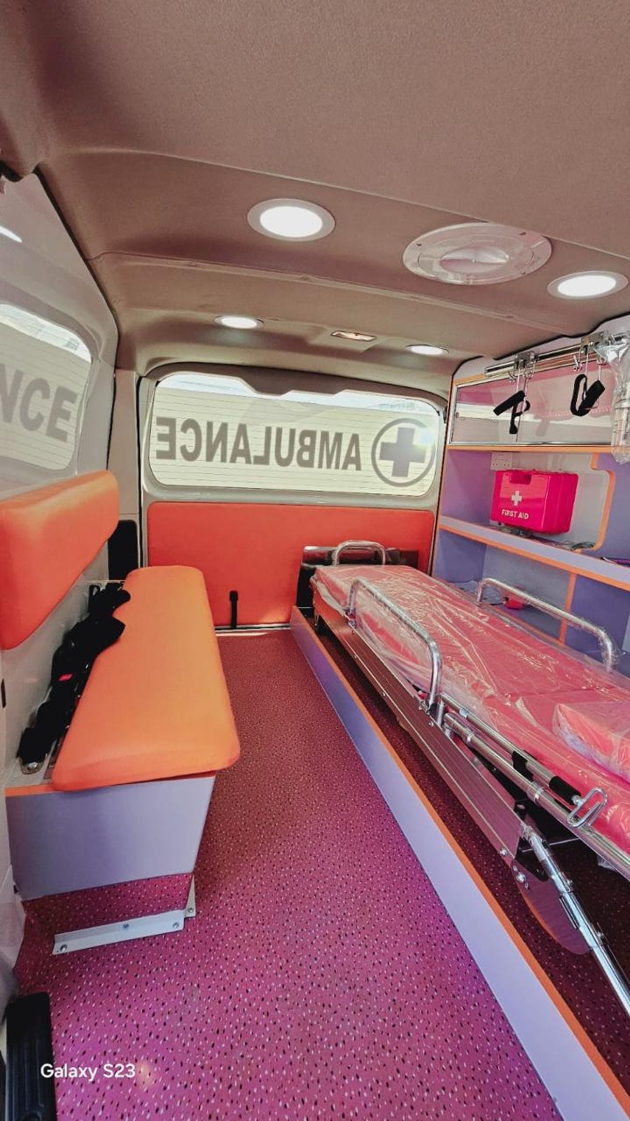 تويوتا هاياس 2026 Toyota Hiace 3.5L MT Petrol Standard Roof Van (Ambulance)