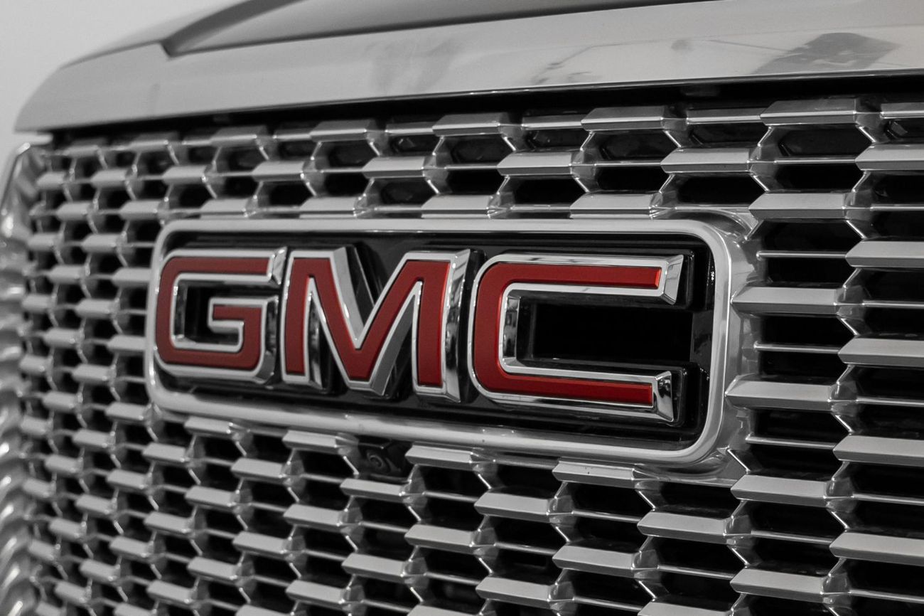GMC Yukon Denali