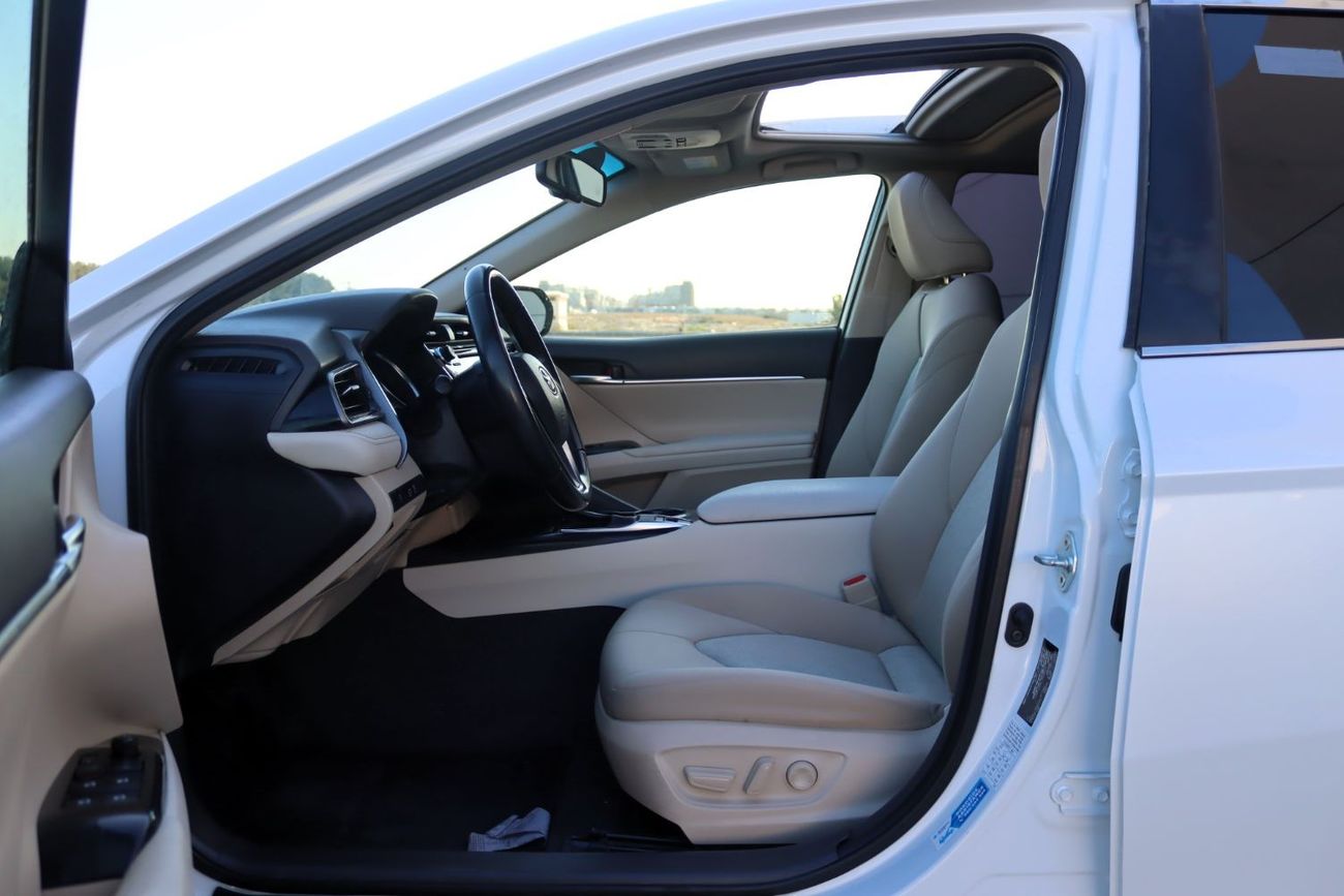 تويوتا كامري SE+ 2.5L