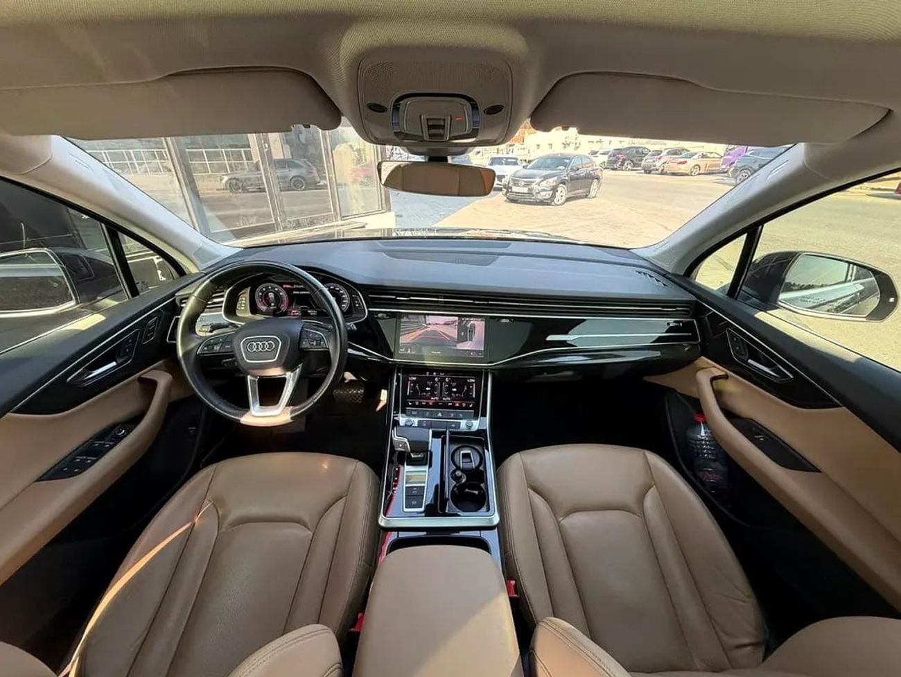 أودي Q7 55 TFSI quattro S Line 2.0L MORYA JESWANI CARS FOR USED AUTOMOBILE TRADING CO.L.L.C