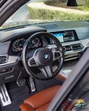 BMW X7 M50i