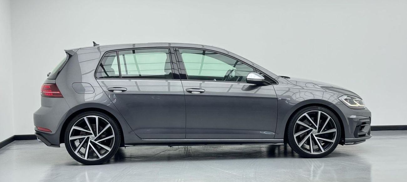 Volkswagen Golf R Base 2.0T 2019 Volkswagen Golf R, Warranty, Full Volkswagen Service History, Excellent Condition, GC