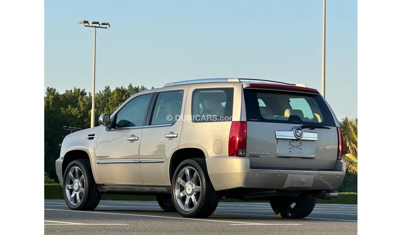 كاديلاك إسكالاد Cadillac Escalade 2007 GCC // Good Condition