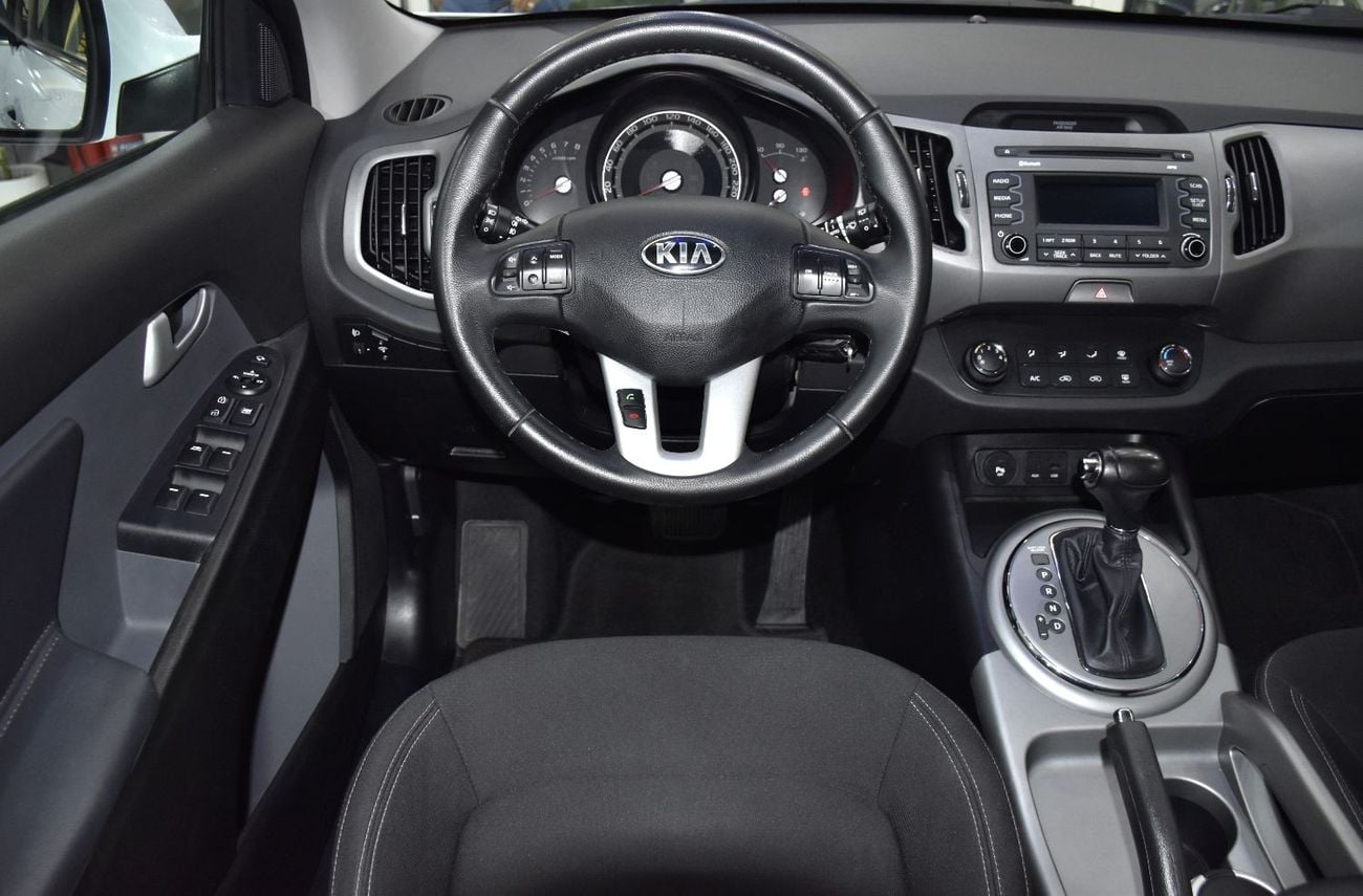 كيا سبورتيج EXCELLENT DEAL for our KIA Sportage ( 2016 Model ) in White Color GCC Specs
